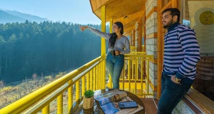 The Hosteller Manali, Old Manali