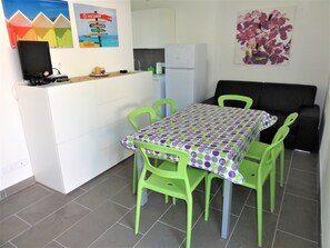 อพาร์ทเมนท์, 3 ห้องนอน, วิวสวน | ห้องรับประทานอาหาร