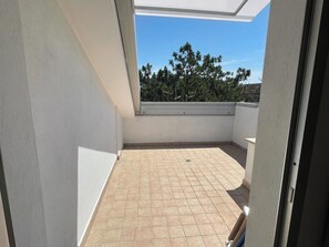 Apartment, 1 Schlafzimmer, Balkon, Stadtblick | Balkon