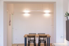 Apartment | Dining room