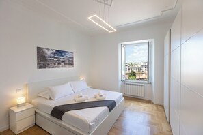 Apartment | 2 bedrooms, free WiFi - Rental in Rome Colosseo Modern Apartment (Rome)
