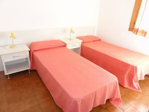 Appartement, 3 slaapkamers, balkon, uitzicht op tuin | 4 slaapkamers