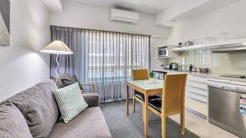 TV, offices