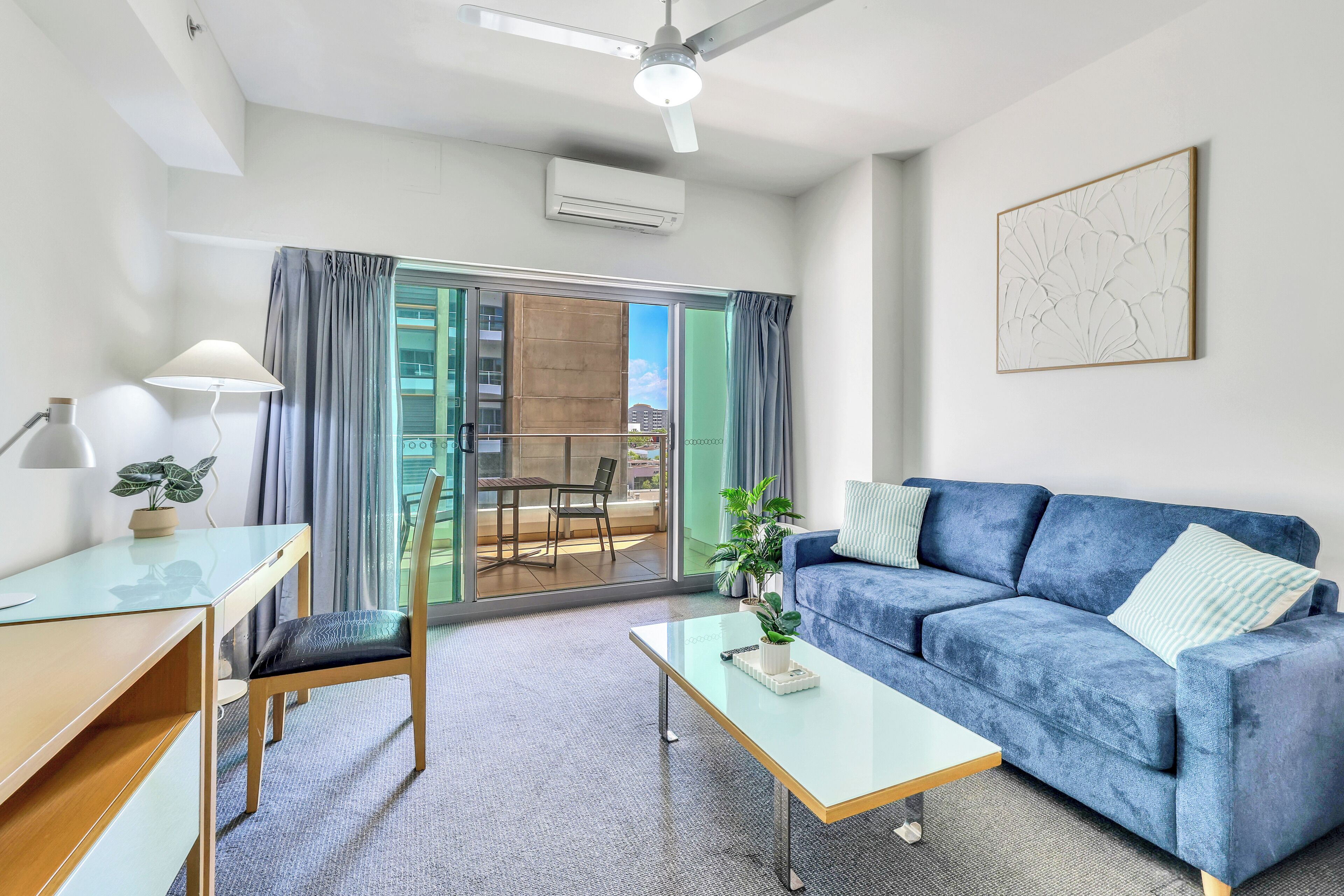 Télévision, espaces bureaux