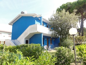 Apartment, 3 Bedrooms, Balcony | Exterior