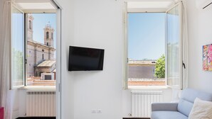 Apartment | Living area - Rental in Rome Corso View Apartment (Rome)