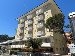 Appartamento, 1 camera da letto, balcone, vista città | Esterni