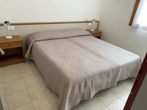 Appartement, 3 chambres, balcon, vue jardin