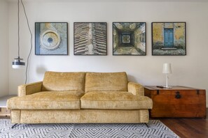 TV - Sara Studio Apartment (Firenze)