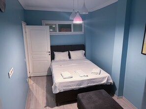 2 habitaciones, tabla de planchar con plancha y wifi