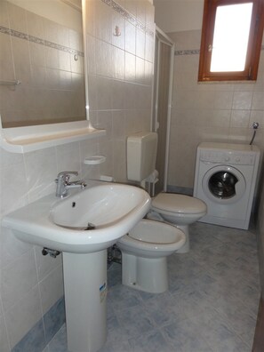 Apartamento, 1 quarto, sacada, vista para o oceano | Banheiro