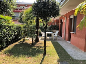 Terrace/patio - Apartment With Pool Access Near Beach (San Michele al Tagliamento)