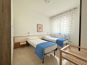 อพาร์ทเมนท์, 2 ห้องนอน, ลานระเบียง, วิวเมือง | 2 ห้องนอน