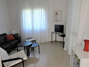 Villa, 3 chambres, patio, vue jardin | Salle de séjour