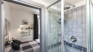 Appartamento | Bagno | Set di cortesia gratuito