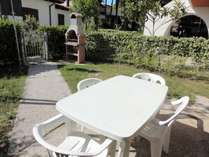 Apartment, 2 Schlafzimmer, Terrasse, Gartenblick | Außenbereich