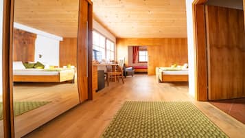 Studio, Balcony, Mountain View | In-room safe, blackout drapes, soundproofing, free WiFi