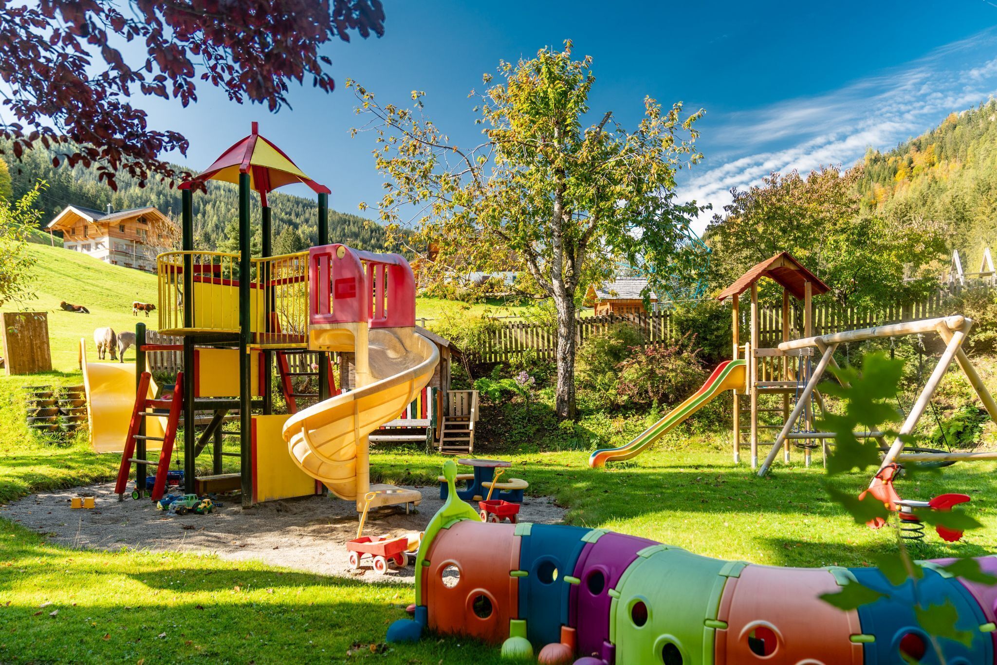 Zona de juegos infantil al aire libre