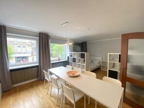 Dining - Apartment 'In Nürnberger Altstadt' with Private Terrace and Wi-Fi (Nürnberg)