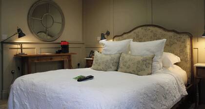 The Greyhound on the Test