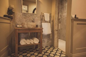 Habitació doble Deluxe | Planxa i posts de planxar i wifi gratuïta 