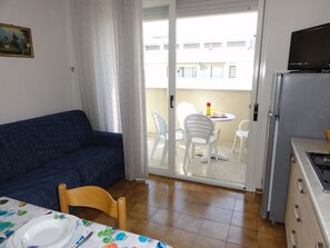 Apart Daire, 1 Yatak Odası, Balkon | Oturma odası