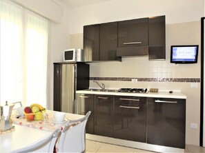 Apartamento, 1 quarto, sacada, vista para a cidade | Parte interna