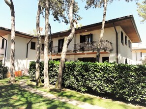 Villa, 3 Bedrooms, Balcony, Garden View | Exterior - Terraced House With Garden (San Michele al Tagliamento)