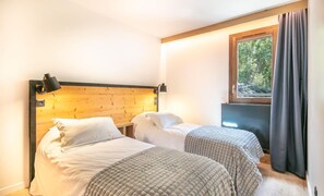 1 bedroom, free WiFi, bed sheets - T2 + cabine | Accès escalator | Piscine intérieure (Vaujany)