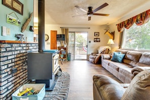 TV, bøker og filmbibliotek