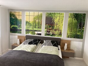 1 bedroom, iron/ironing board, WiFi, bed sheets - Palmengarten Apartment, 42 sqm, 1 Living/Sleeping Room, Max. 2 Guests, 4 Stars - DTV Certified (Lichtenstein)