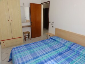 อพาร์ทเมนท์, 2 ห้องนอน, ระเบียง | 2 ห้องนอน