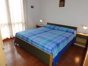 Apartamento, 2 habitaciones, balcón, vistas al jardín | 3 dormitorios