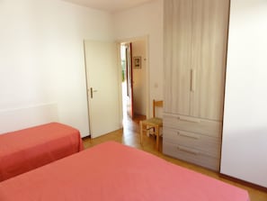 Appartamento, 1 camera da letto, balcone | 2 camere