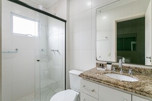 Bathroom - Wi-Fi 300MB | Barbecue | Beach Nearby #CANA20 (Florianópolis)