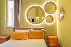 3 habitaciones, tabla de planchar con plancha, wifi y ropa de cama 