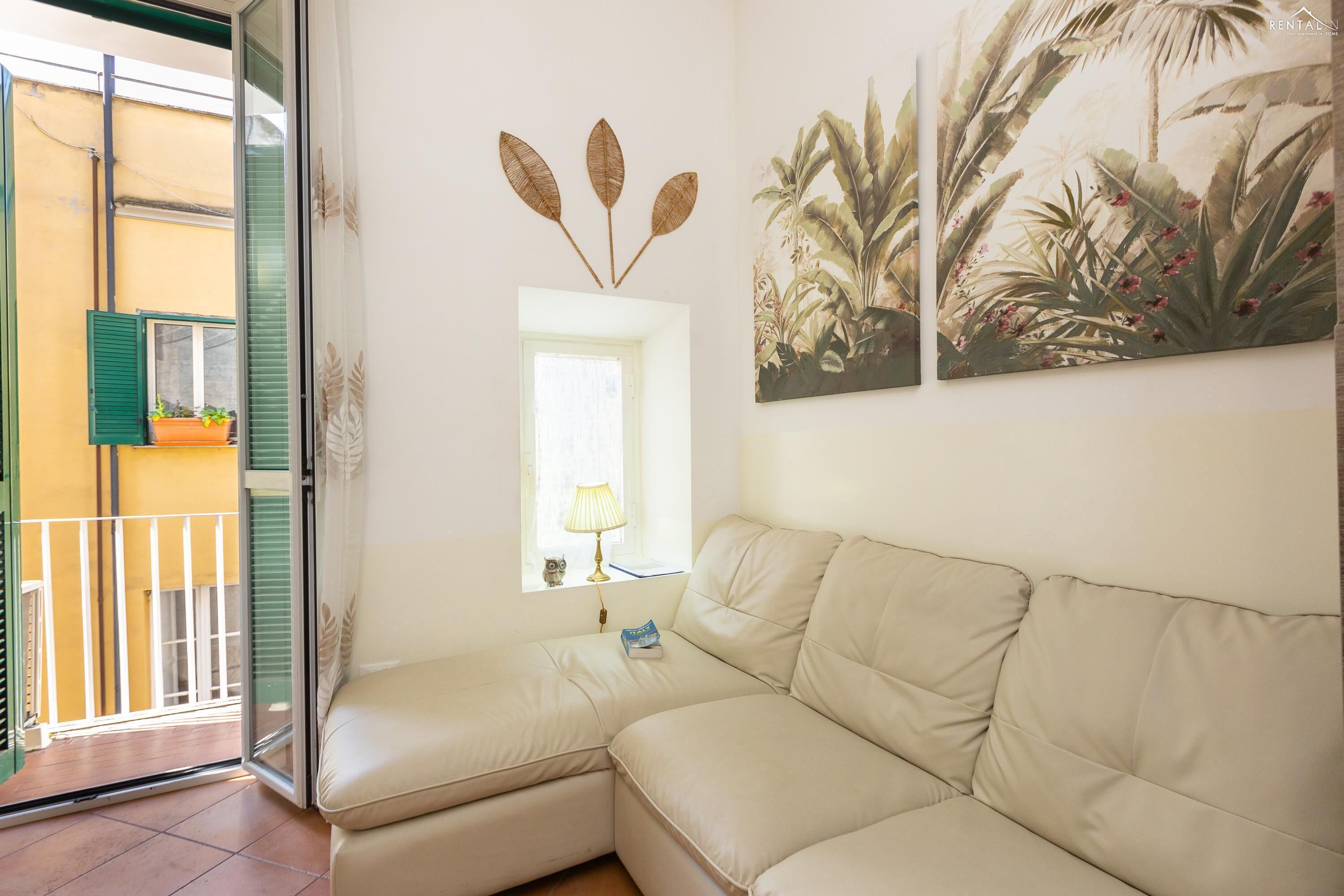 Apartment | Living area