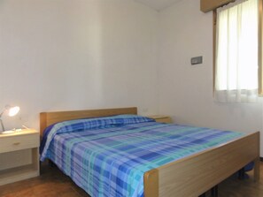 Appartamento, 2 camere da letto, balcone, vista città | 3 camere