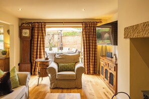 TV connectée, cheminée