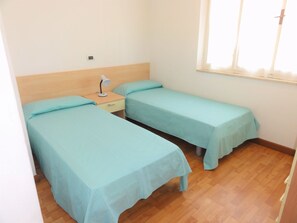 Apartamento, 2 quartos, sacada | 3 quartos