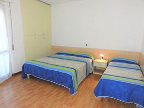 3 bedrooms - Beachside Comfort on First Floor (San Michele al Tagliamento)