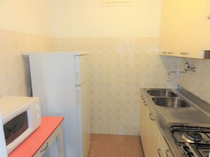 Interior - Ground Floor Flat Just 300mt From the Beach (San Michele al Tagliamento)