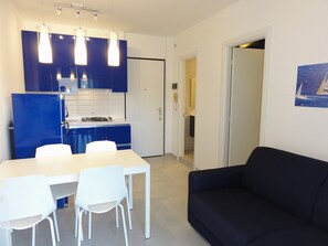 Dining room - Modern Flat With sea View (San Michele al Tagliamento)