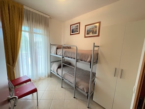 Apartment, 2 Schlafzimmer, Balkon, Stadtblick | 3 Schlafzimmer