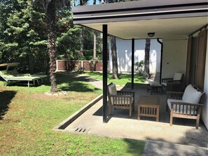 Villa, 3 Schlafzimmer, Terrasse, Gartenblick | Terrasse/Patio