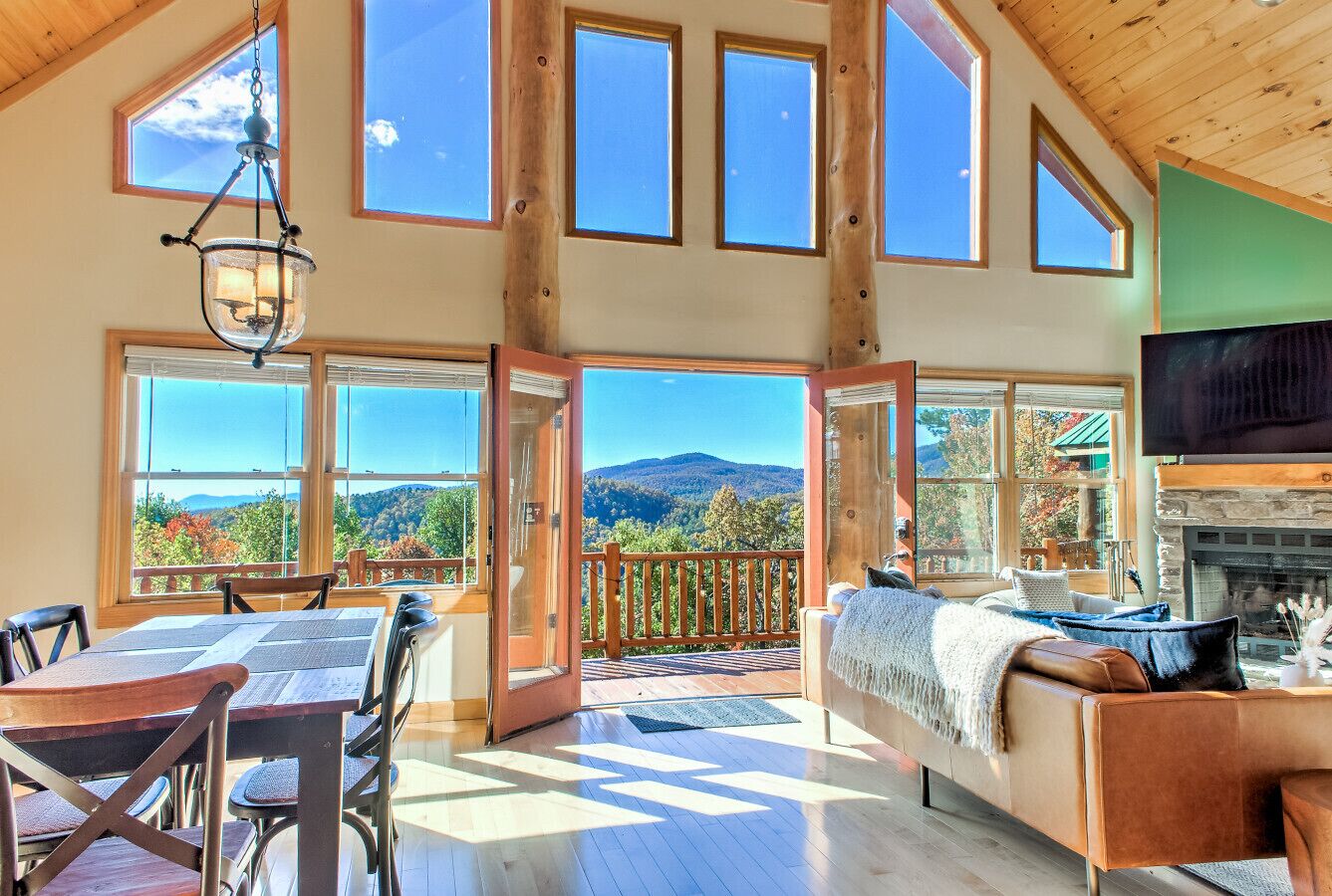 TV, fireplace, foosball, table tennis