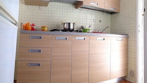 อพาร์ทเมนท์, 2 ห้องนอน, ระเบียง | ภายใน