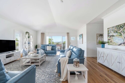 Crestmount Summary:<br>E