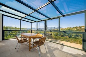 Dining - Apartment with pool near the golf course (Sainte-Maxime)