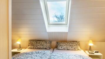 1 bedroom, WiFi, bed sheets